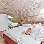 New&Renovated In Heart Of Paris- 6Pers