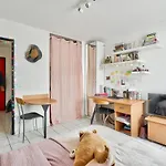 Intimate Apartment For 2 - Paris 13E