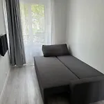 Studio Paris 12