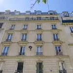 Cozy Nest Near The Sacre-Coeur Of Montmartre