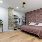 Sous Plex 6 Personnes - Paris 11