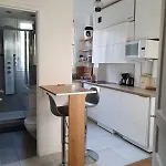 Chambre Privee Dans Magnifique Appartement Calme