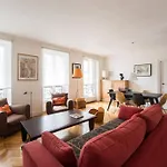 Legendre - Spacieux Appartement A Batignolles