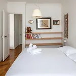 Legendre - Spacieux Appartement A Batignolles