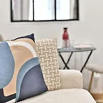 Appartement Central Place De La Nation