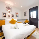 Mbm - Upper Marais