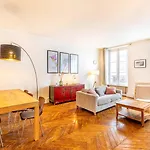 Apt Elegant Pres Des Galeries Lafayette