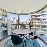 Veeve - The Transforming Terrace