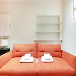 Appartement Chic And Cosy-Canal Saint Martin
