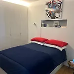 Cosy Flat In Le Marais Paris