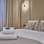 Sumptuous Apartment Opera Vendome By Studioprestige