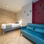 - Chic - Calm - Designed - Paris Central