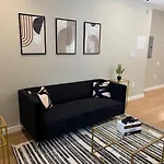 Design Apartment Eiffel Tower
