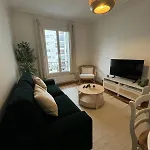 Superbe 2P Renove A Neuf, Paris 15, Proche De Tout