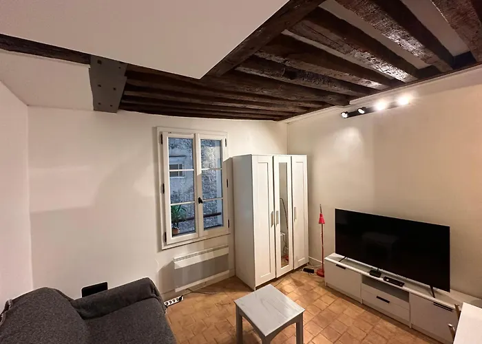 *Studio*Center Of Paris*Ideal Couple*