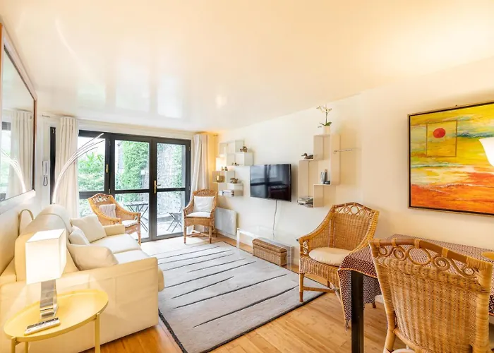 GuestReady - Exuberant Studio in Les Marais