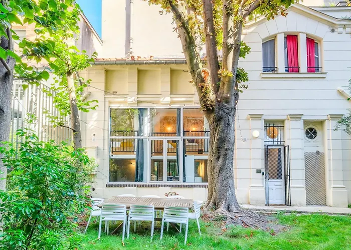 Montmartre Sacre-Coeur, Appartement Jardin 6 A 8P