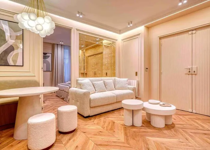 Sumptuous Apartment Opera Vendome By Studioprestige