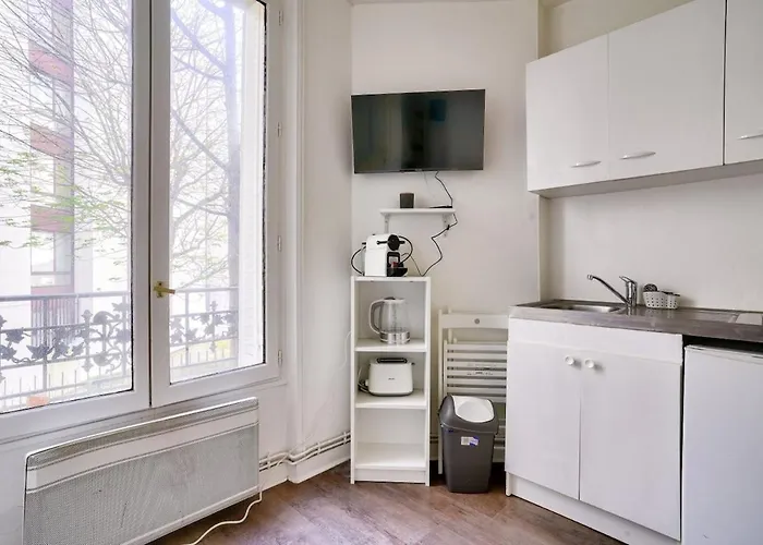 Cosy Studio Near The Eiffel Tower