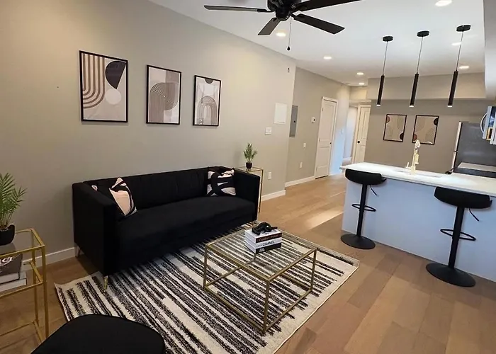 Design Apartment Eiffel Tower