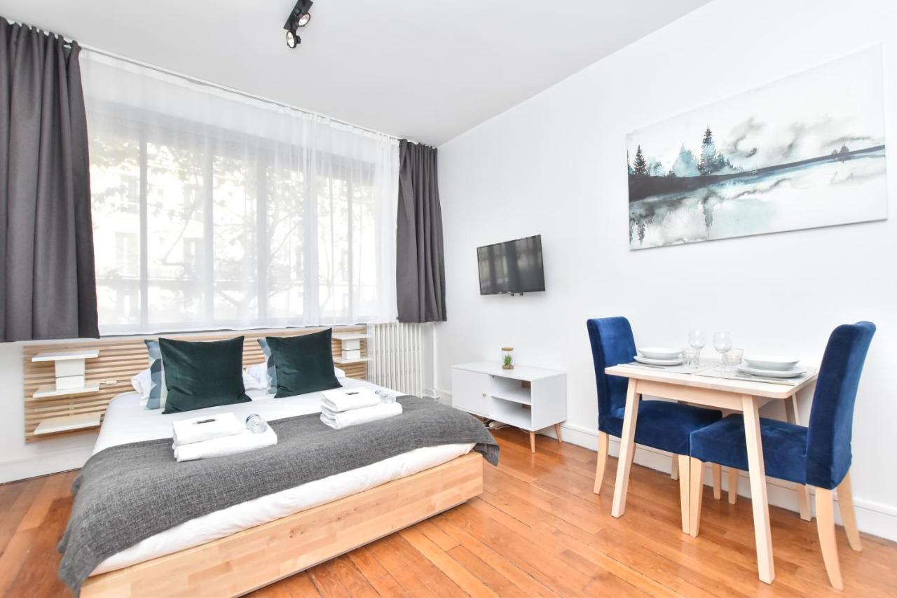 Apartment Cmg Charonne/ Faidherbe Paris