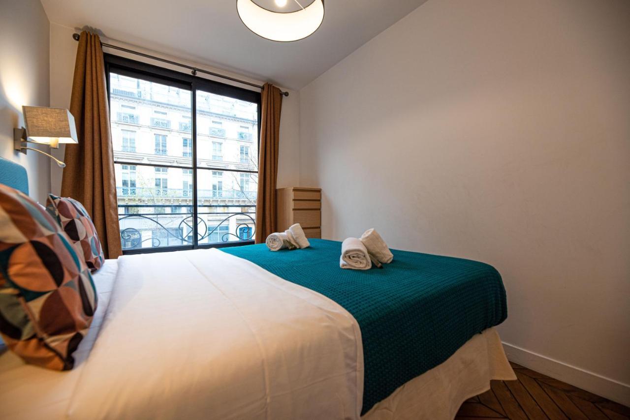 Mbm - Center Of Paris