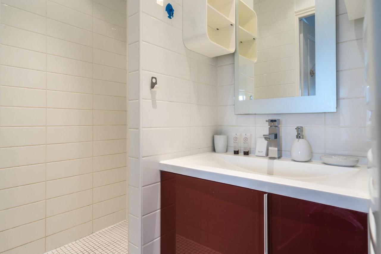 Cmg Nazareth Republique Xiv Apartamento