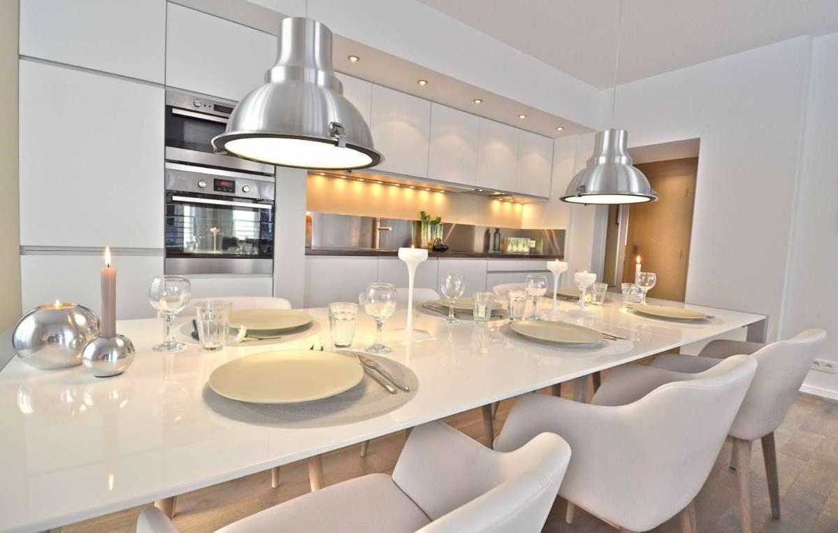 Bourbons Apartment *