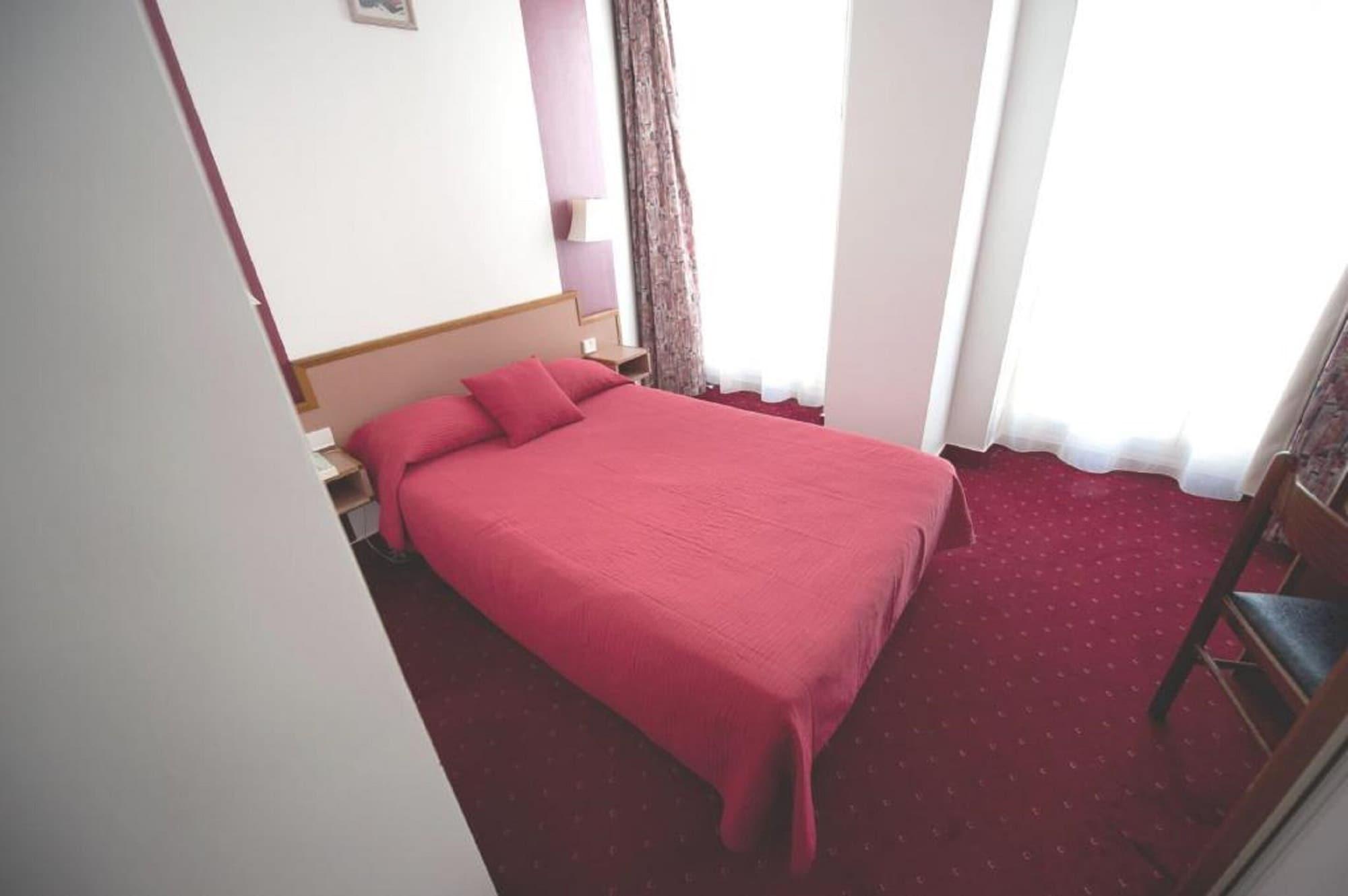 Hotel Royal Bergere 3*
