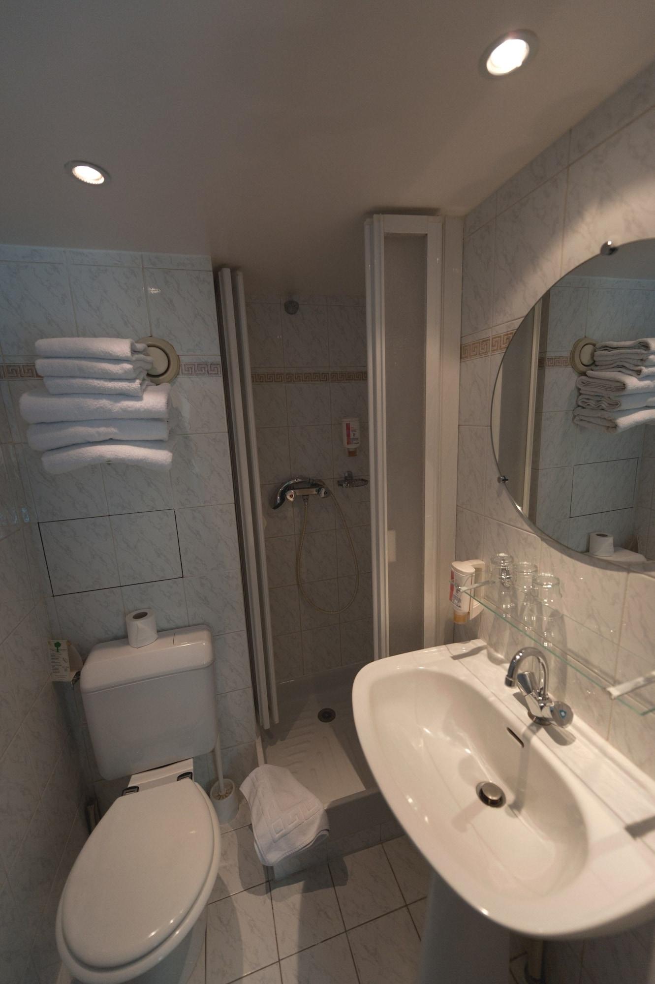 Royal Bergere Hotel 3*