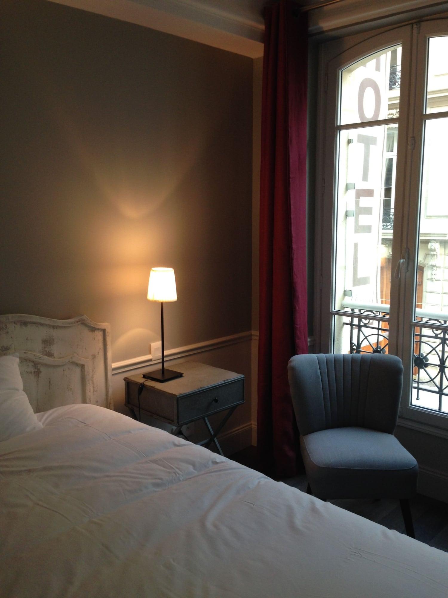 Maison Chomel 3*