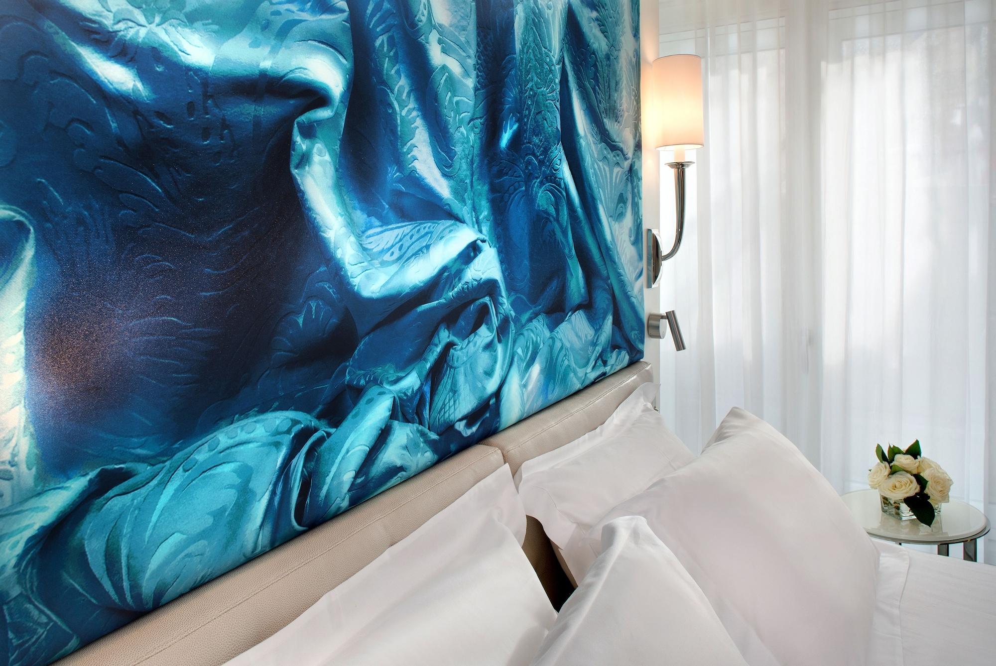 La Haussmann 4* Paris