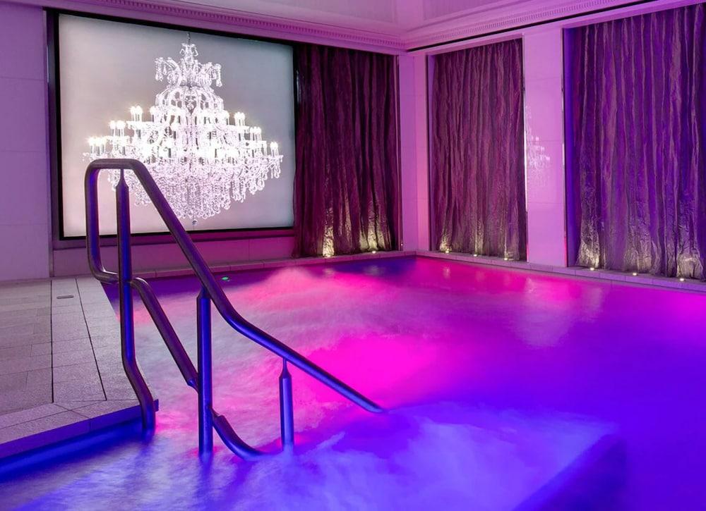 La Haussmann 4*