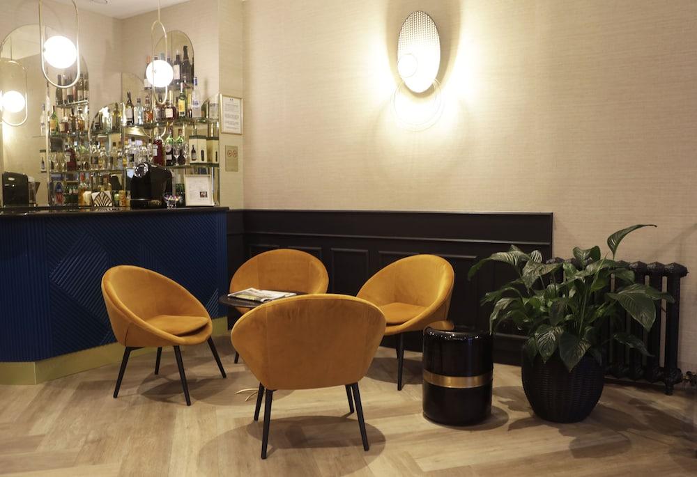 Moris Grands Boulevards Hotel