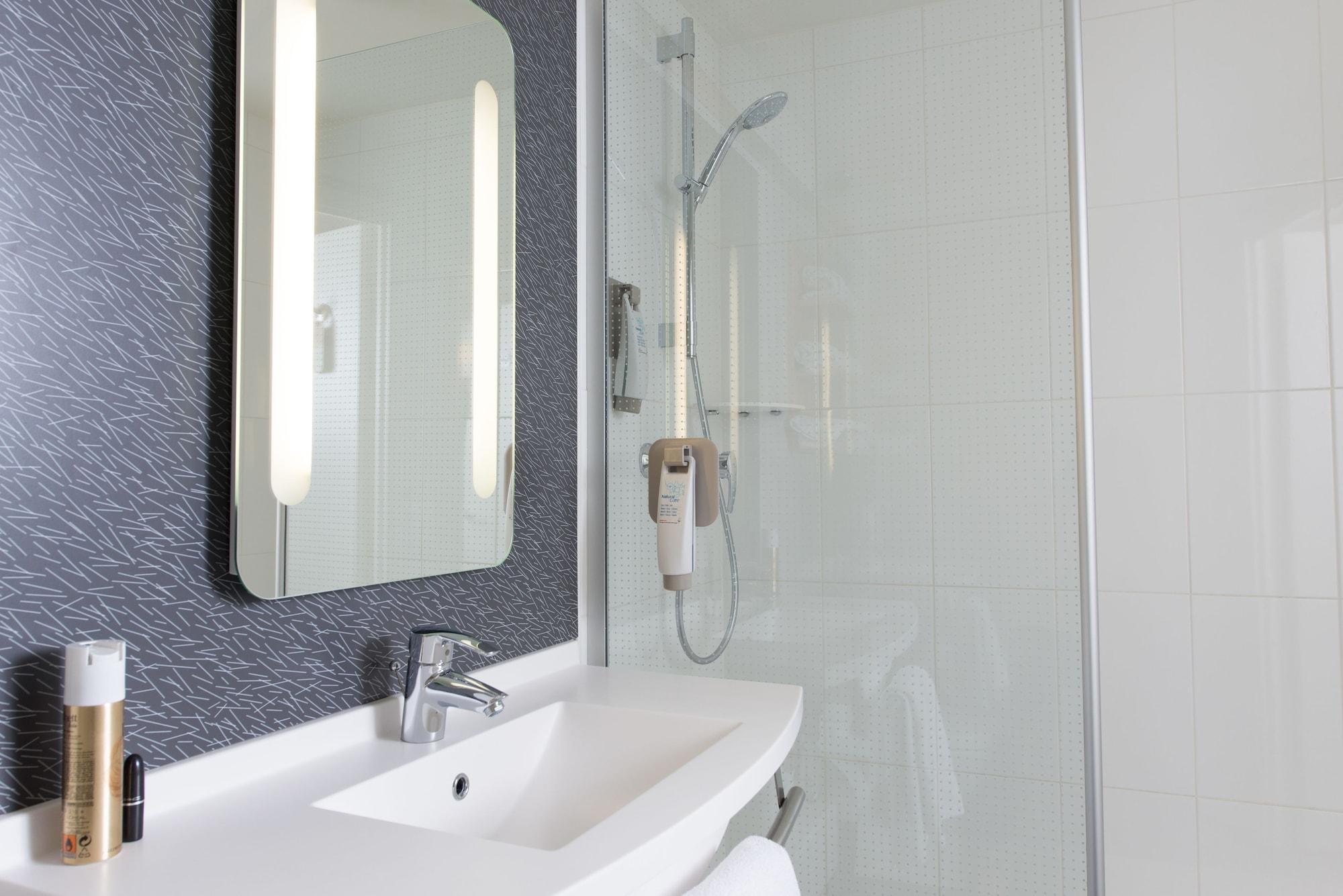 Ibis Brancion Parc Des Expositions 15eme Hotel 3*