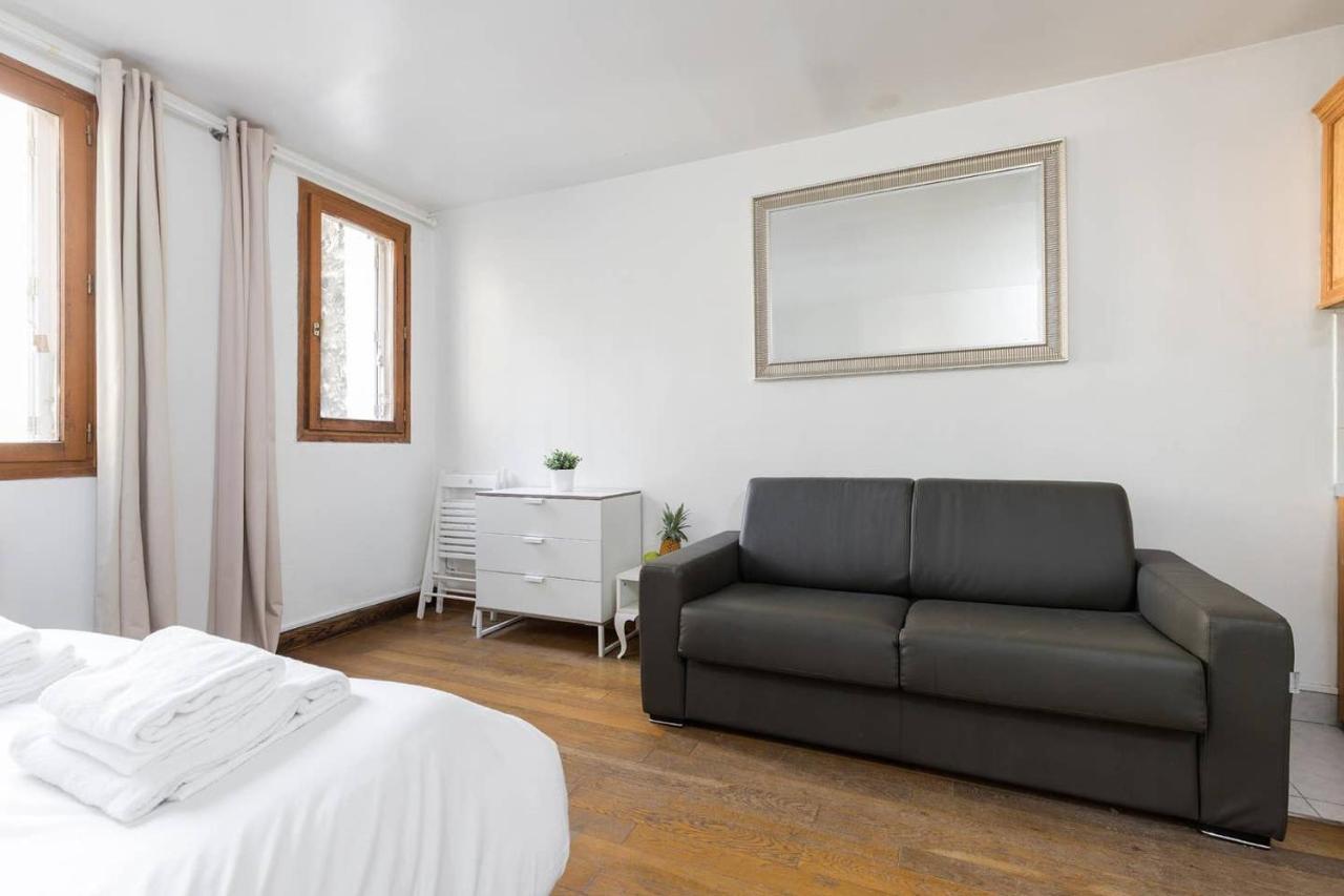 Pantheon Private Latin Quarter Studio Apartment *