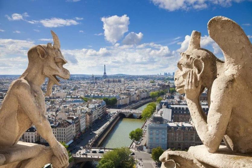 Sakura Paris