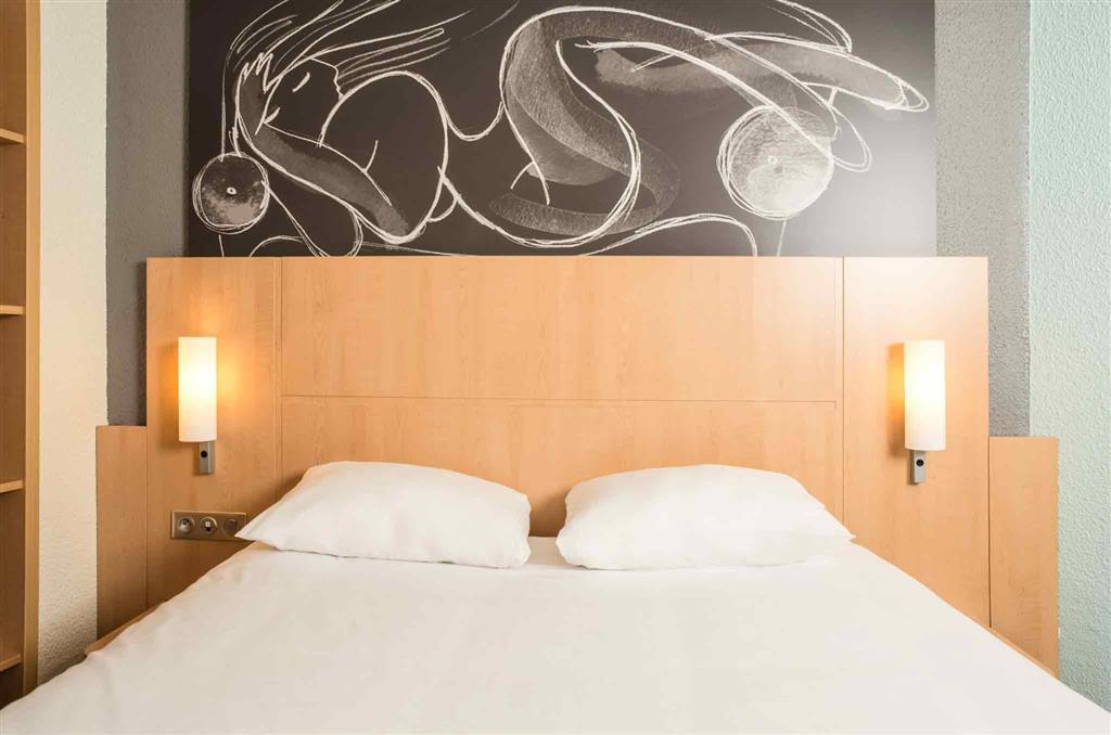 Hotel Ibis Brancion Parc Des Expositions 15eme