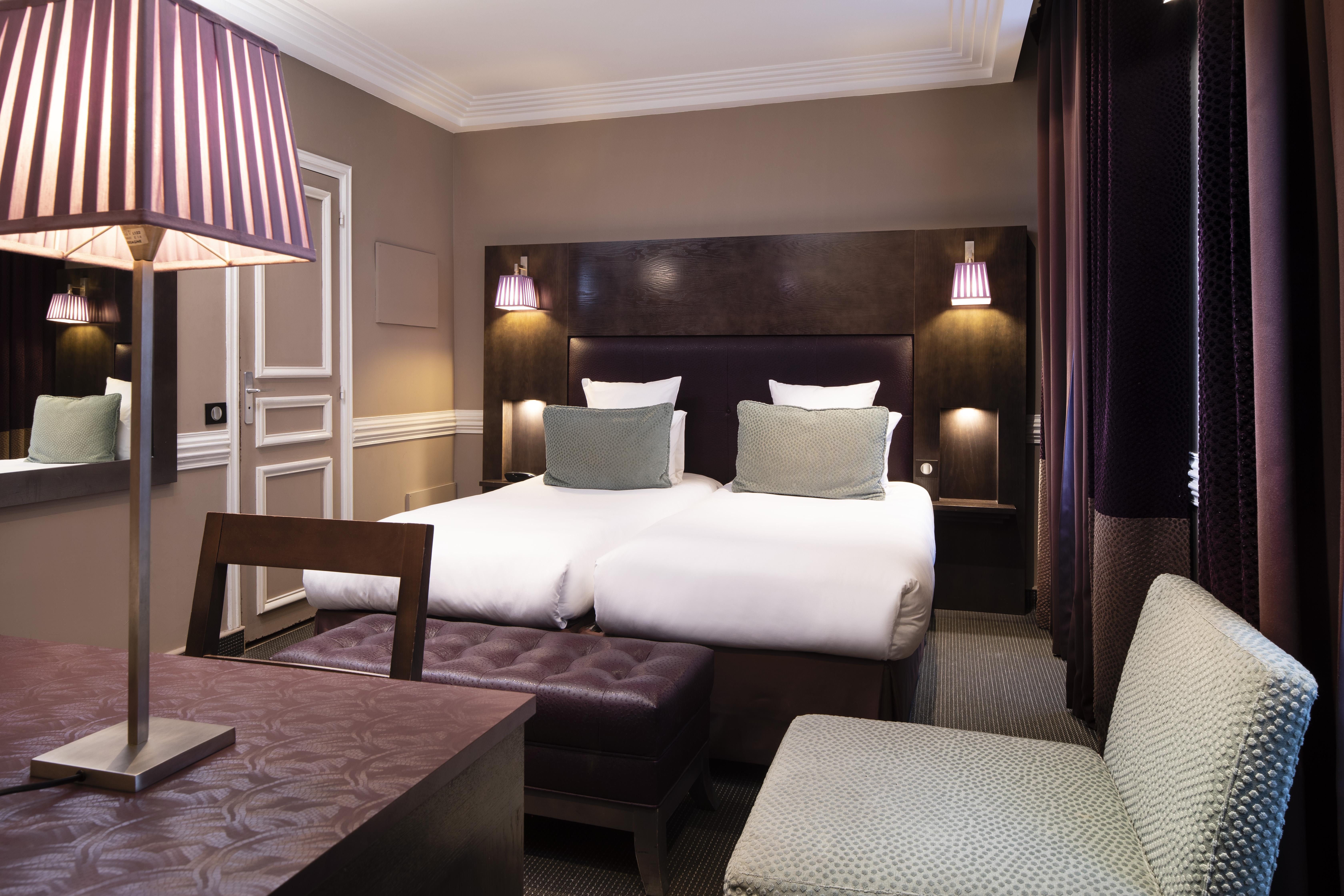 Elysees Hotel