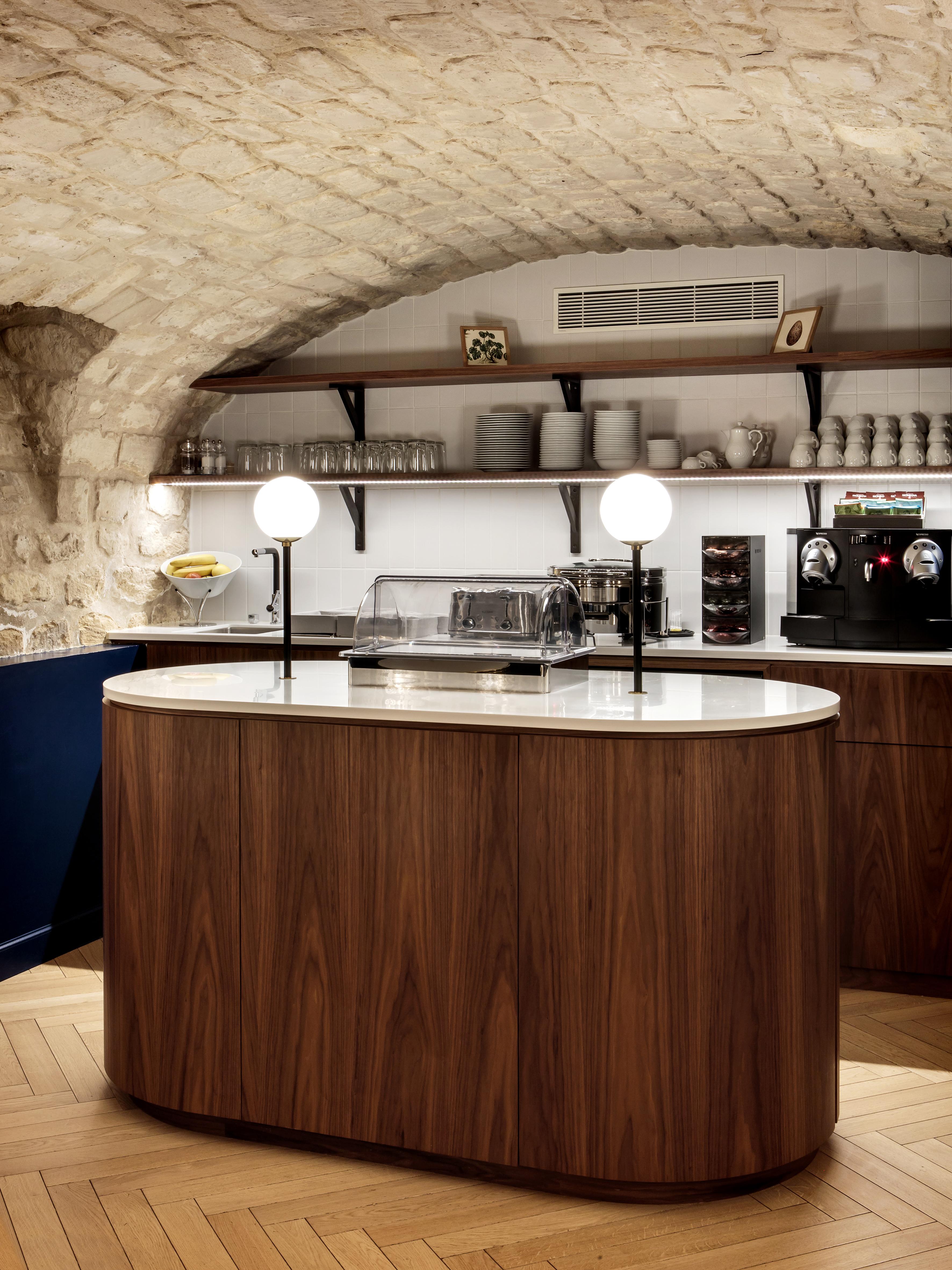 Hotel Rendez-vous Batignolles 3*