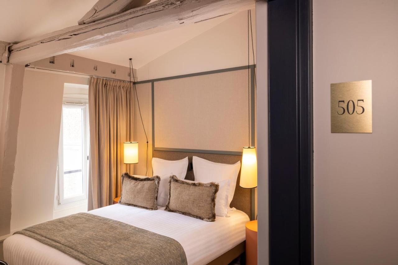Toujours & Hotel Paris