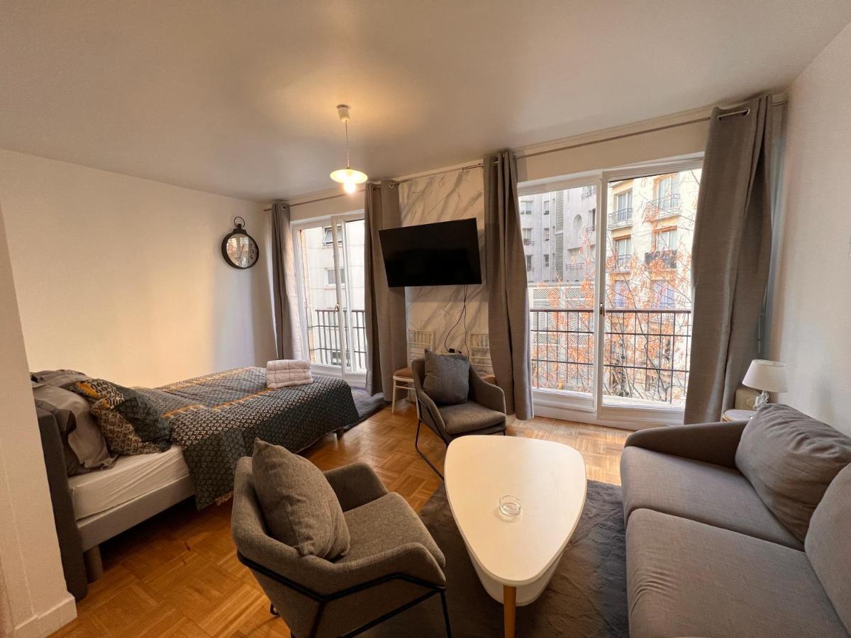 Studio Avenue Foch - Hala *