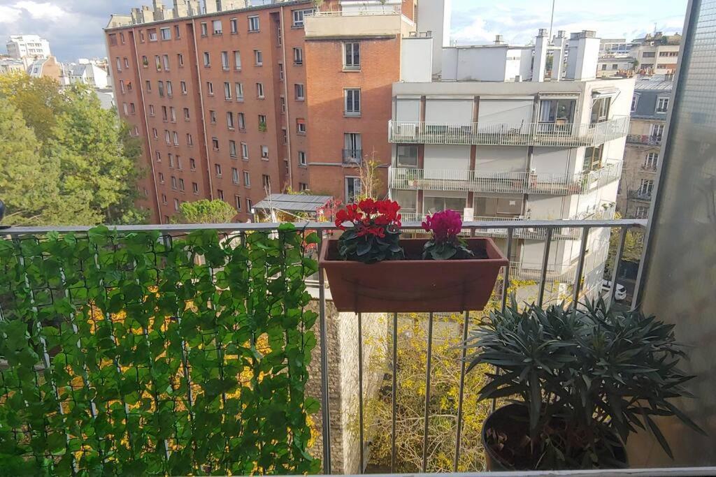 With Balcony Apartamento