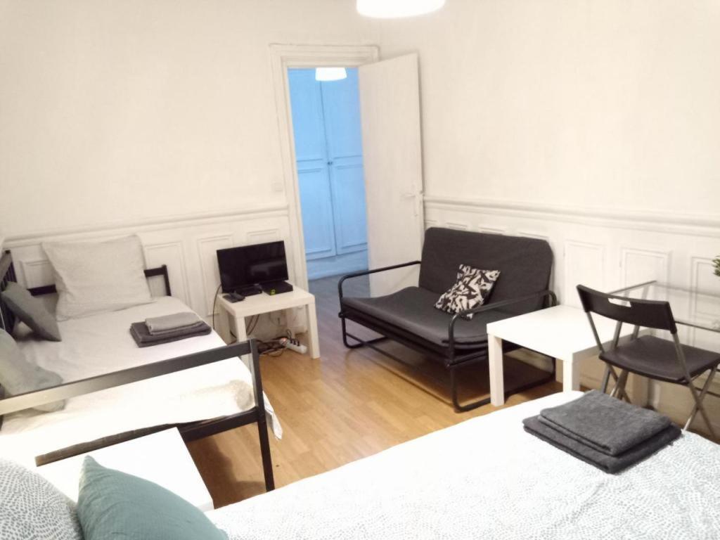 Entier A Rue Lafayette. Apartment *