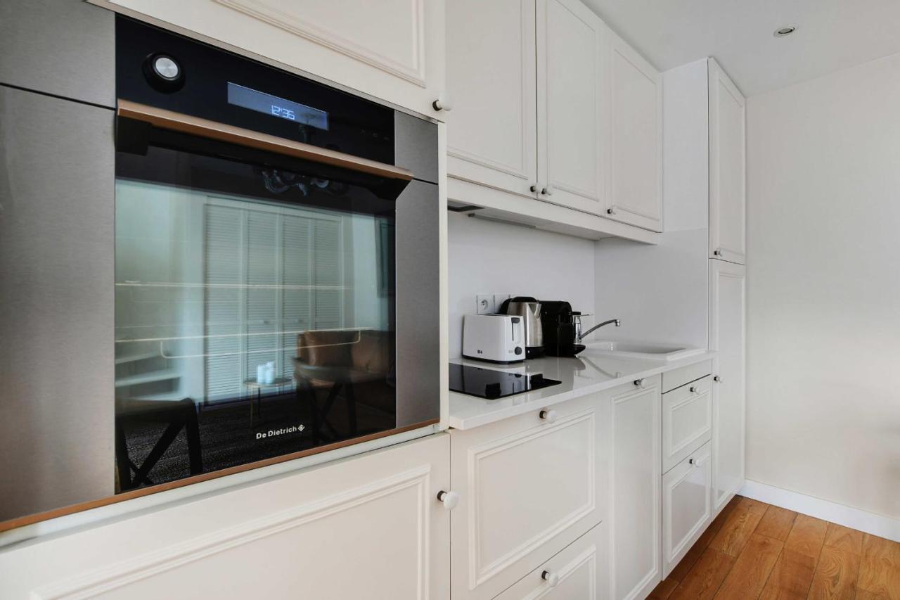 Apartment Amazing Duplex 4p- Louvre Museum Tuileries Paris