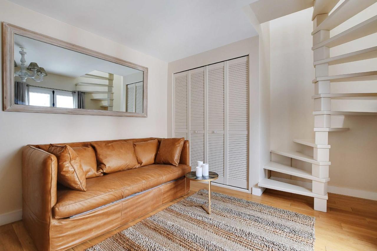 Apartment Amazing Duplex 4p- Louvre Museum Tuileries *