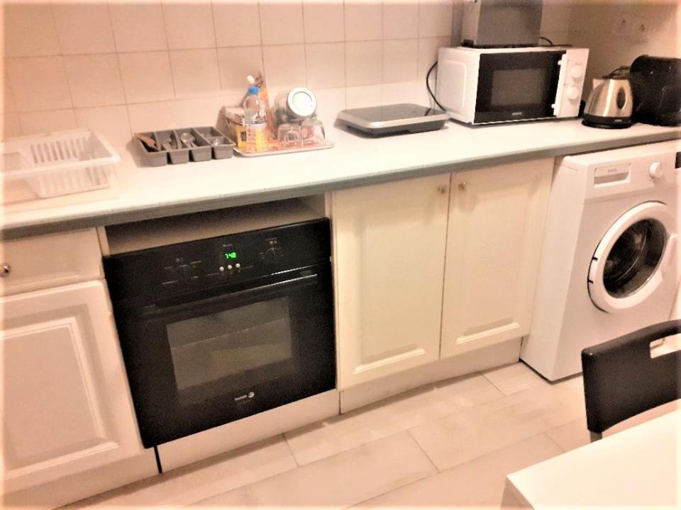 Entier A Rue Lafayette. Apartment Paris