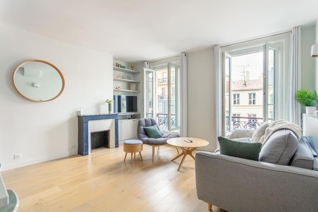 Luxurious Nest In Apartment