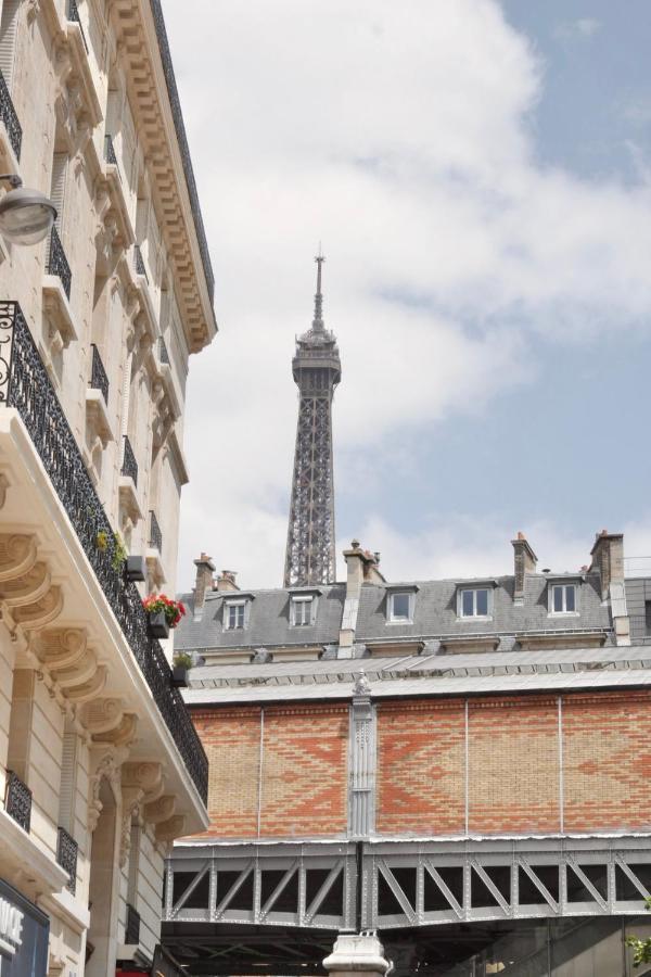 Apartment Eiffel Tower