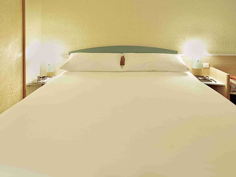 Ibis Tour Montparnasse 15eme Paris